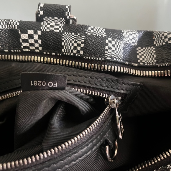 Louis Vuitton Limited Edition x Virgil Abloh Calfskin Distorted Damier keepall - Picture 10 of 12